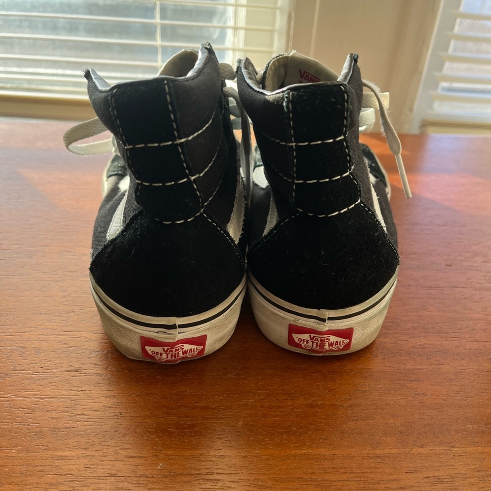 Vans Sk8 Hi Size 8.5 Women's and 7 Men’s